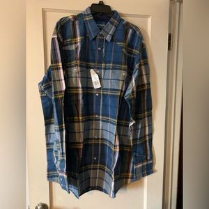 New with tags Wrangler snap western shirt XLT. Tall